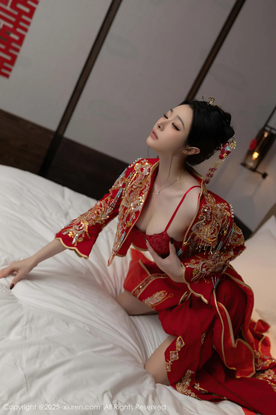 秀人网 - 小逗逗 新婚之夜 [83P-981MB] tg@simisebaisi 【丝足阁】031.webp